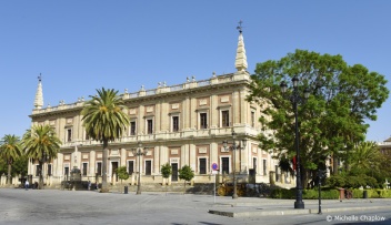 Originally built as the Casa Lonja de Mercadores in 1573 © Michelle Chaplow