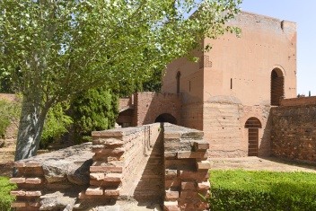 Remnant of the palace aqueduct in the upper Alhambra © Michelle Chaplow
