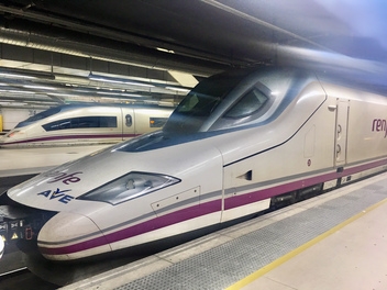 Renfe´s Ave, the original Spanish high speed train