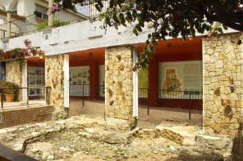 Roman Mausoleum © Gonzalo Alvarez