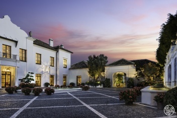 The grand entrance to Finca Cortesin © Michelle Chaplow