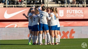 England celebrating a goal against Italy in Algeciras © Andres Lopez Sheridan