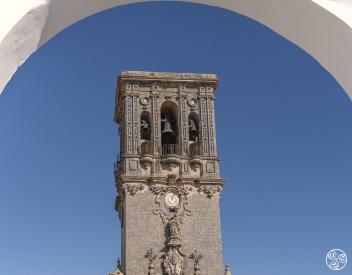 The parish church of Santa María de la Asunción dominates the Plaza del Cabildo © Michelle Chaplow