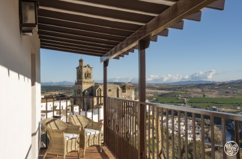 The private balconies of the Arcos de la Fronera Parador © Michelle Chaplow