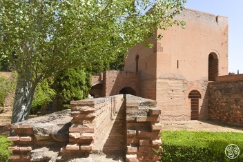 Remnant of the palace aqueduct. © Michelle Chaplow