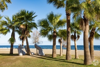 Art in Los Boliches - Mano Abierta - An open hand by local artist Rosario García  © Michelle Chaplow