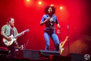 Nikki Hill at Andalucia Big festival © Michelle Chaplow