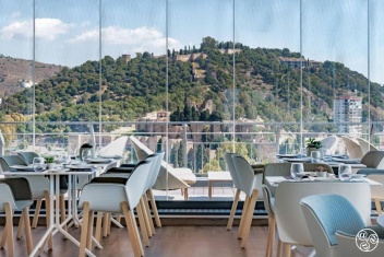  AC Malaga Palacio Hotel by Marriot (c) Booking.com