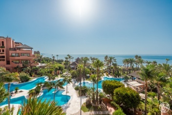 Studio for sale in Estepona - Photo by Panorama