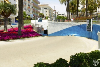 Entrance to underground car park, Marques del Duero © Gonzalo Alvarez