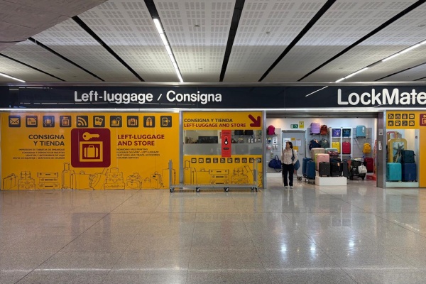 Left Luggage Office in arrivals area © Guy Syrett