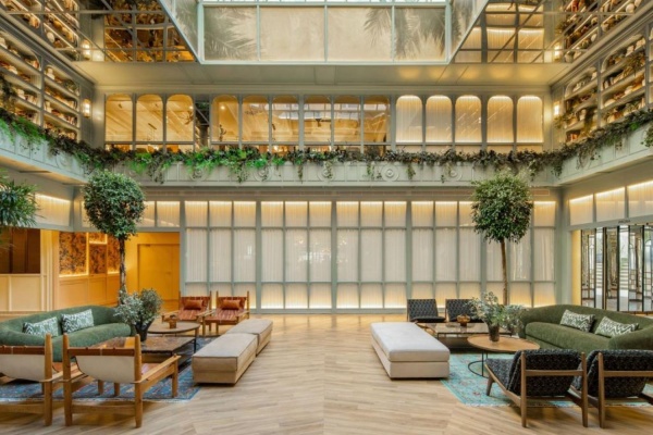 Hotel Ayre (c) Booking.com