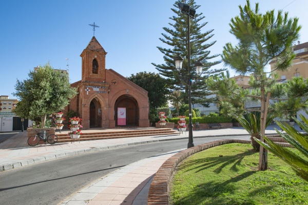San Luis de Sabinillas  © Michelle Chaplow