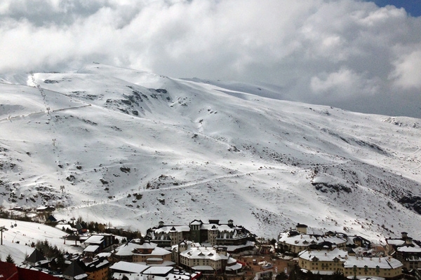 Sierra Nevada © Charles Edwards