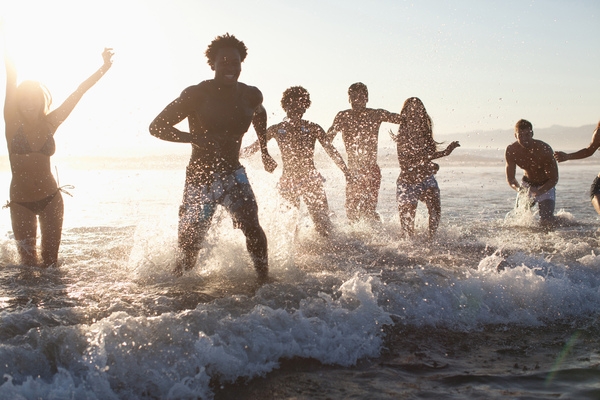 Tarifa Holiday vibes start here – splash into summer and unwind in your dream rental by the sea © istock