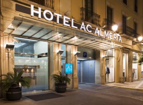 Lights on outside Hotel AC Almeria © Booking.com / Hotel AC Almeria