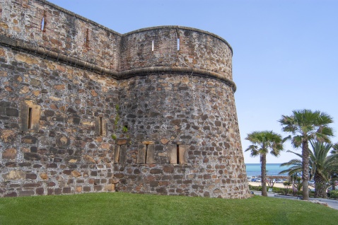The 18 Century fortress of Castillo de la Duquesa © Michelle Chaplow	