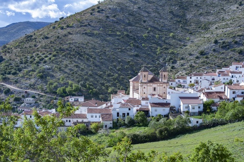 Cathedral of the Serrania © Michelle Chaplow