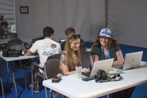   Michelle Chaplow and Alex Cutts in the press tent creating content for Andalucia.com. 