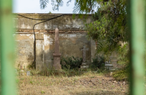 The British cemetery, for the graves of British citizens who lived (and/or died) in Huelva, adjoins the main cemetery © Michelle Chaplow