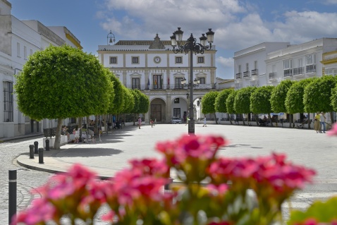 The Plaza de España of Medina Sidonia © Michelle Chaplow