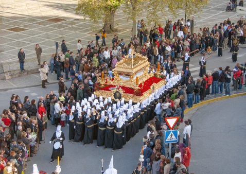 Semana Santa procession, Santo Entierro, Ronda, Andalucia. © Michelle Chaplow