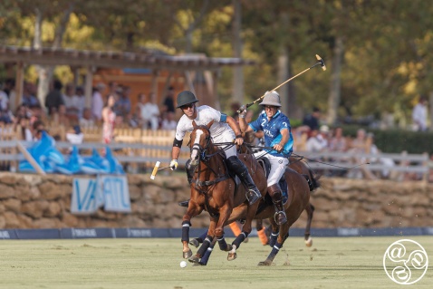 Facundo Pieres & Pablo Llorente - 2024 Final Copa de Oro Turkish Airlines High Handicap ©  Matias Callejo 