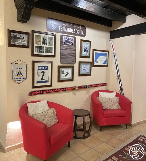 Wall of fame at the Vincci Selección Rumaykiyya Hotel © Michelle Chaplow