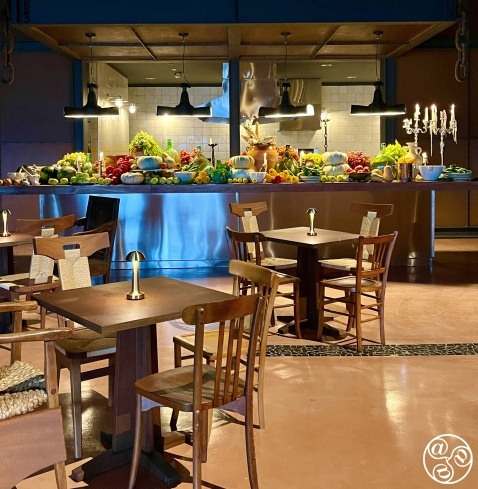 Dining at the restaurant inside the olive oil mill. Dining inside the olive oil mill © Michelle Chaplow