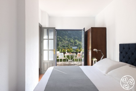 A room with a view at 66 Royal Street, Benamaholma © Michelle Chaplow