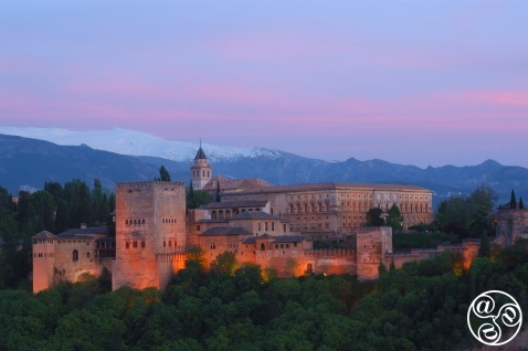 Alhambra from the Mirador de San Nicolas, at sunset. © Michelle Chaplow Alhambra from the Mirador de San Nicolas, at sunset. © Michelle Chaplow