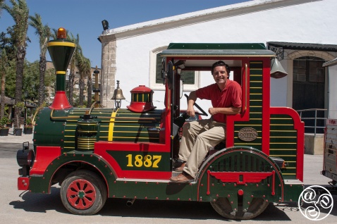 Climb aboard the Gonzalez Byass Bodega tour train © Michelle Chaplow