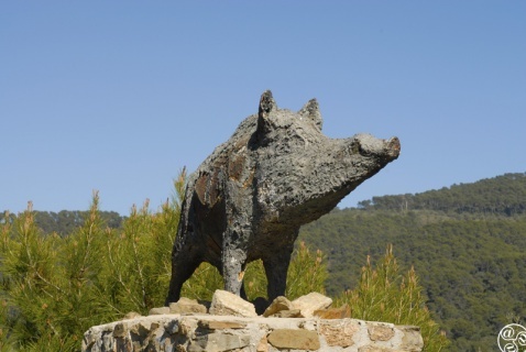 A statue to the wild boar in the Montes de Malaga
