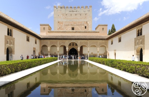  El Patio de los Arrayanes (Courtyard of the Myrtles) © Michelle Chaplow