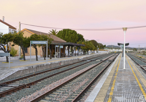 The train station at Almargen © Michelle Chaplow