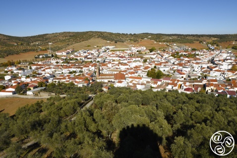 View from the Castle to the village of Alanis, which sits at the foot of the Sierra Norte mountain range. © Michelle Chaplow