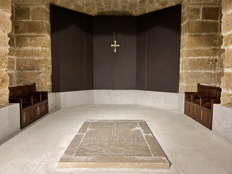   In Cadiz Cathedral crypt lies the tomb of  composer Manuel de Falla, (1876-1946) © Michelle Chaplow