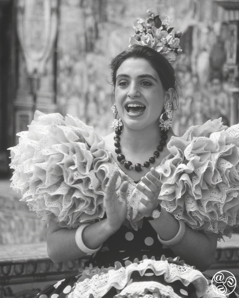 Traditional Sevillana sleeves from 1996 © Michelle Chaplow