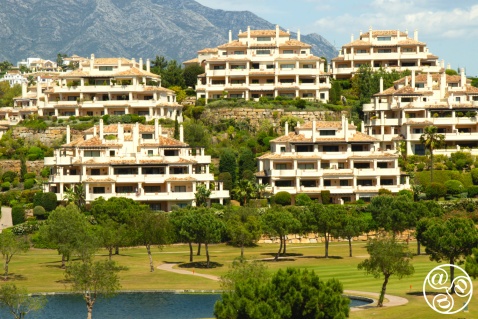 Apartments in Benahavis overlooking the golf © Gonzalo Alvarez