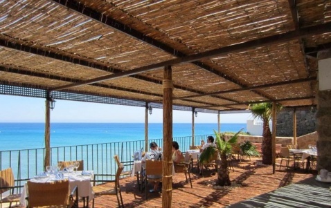 Amazing views - Restaurants in Almeria © Kisacar