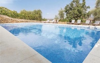 Amazing Home In Sayalonga