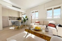 Genteel Home Giralda